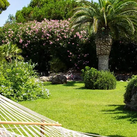 Argentario Garden House Албиния